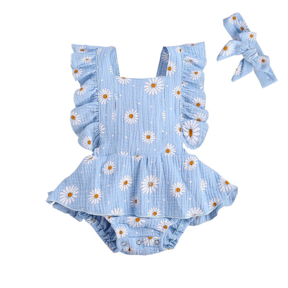NWOT Daisy Ruffled Romper